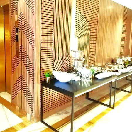 Quiet Jeddah Al Hamra Hotel Bagian luar foto