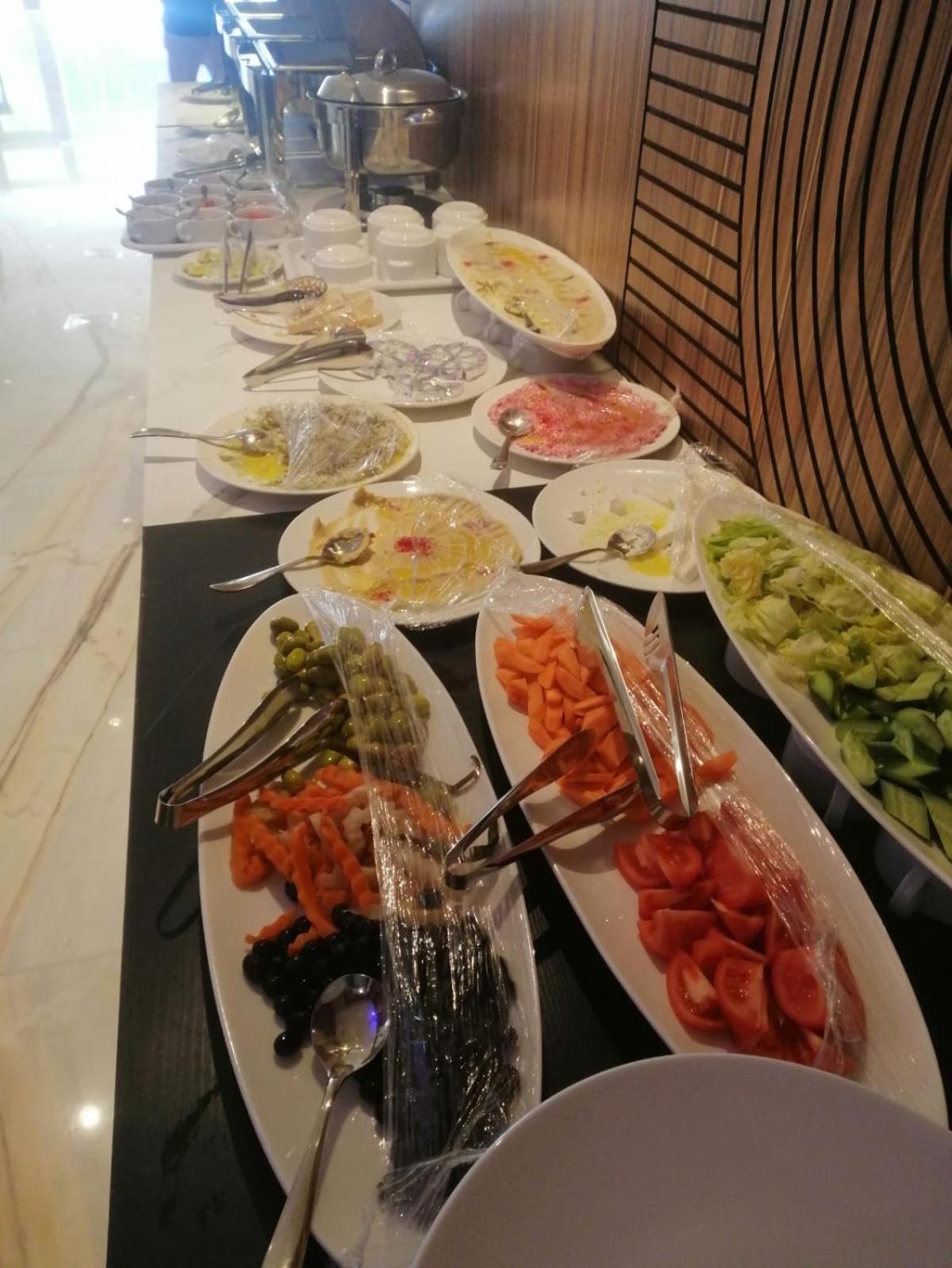 Quiet Jeddah Al Hamra Hotel Bagian luar foto